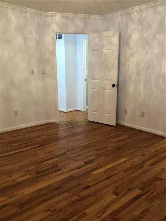 24 Huntington Place Drive, Sandy Springs, Georgia 30350, 3 Bedrooms Bedrooms, ,2 BathroomsBathrooms,Residential,Sold,24 Huntington Place Drive,6797555