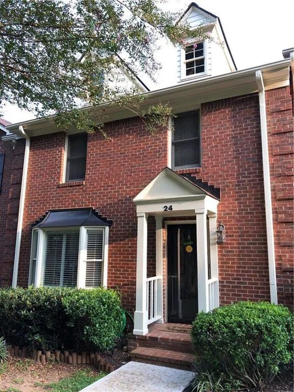 24 Huntington Place Drive, Sandy Springs, Georgia 30350, 3 Bedrooms Bedrooms, ,2 BathroomsBathrooms,Residential,Sold,24 Huntington Place Drive,6797555
