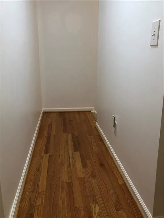 24 Huntington Place Drive, Sandy Springs, Georgia 30350, 3 Bedrooms Bedrooms, ,2 BathroomsBathrooms,Residential,Sold,24 Huntington Place Drive,6797555