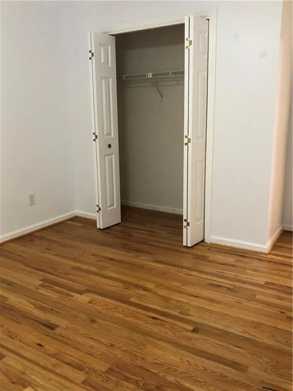 24 Huntington Place Drive, Sandy Springs, Georgia 30350, 3 Bedrooms Bedrooms, ,2 BathroomsBathrooms,Residential,Sold,24 Huntington Place Drive,6797555