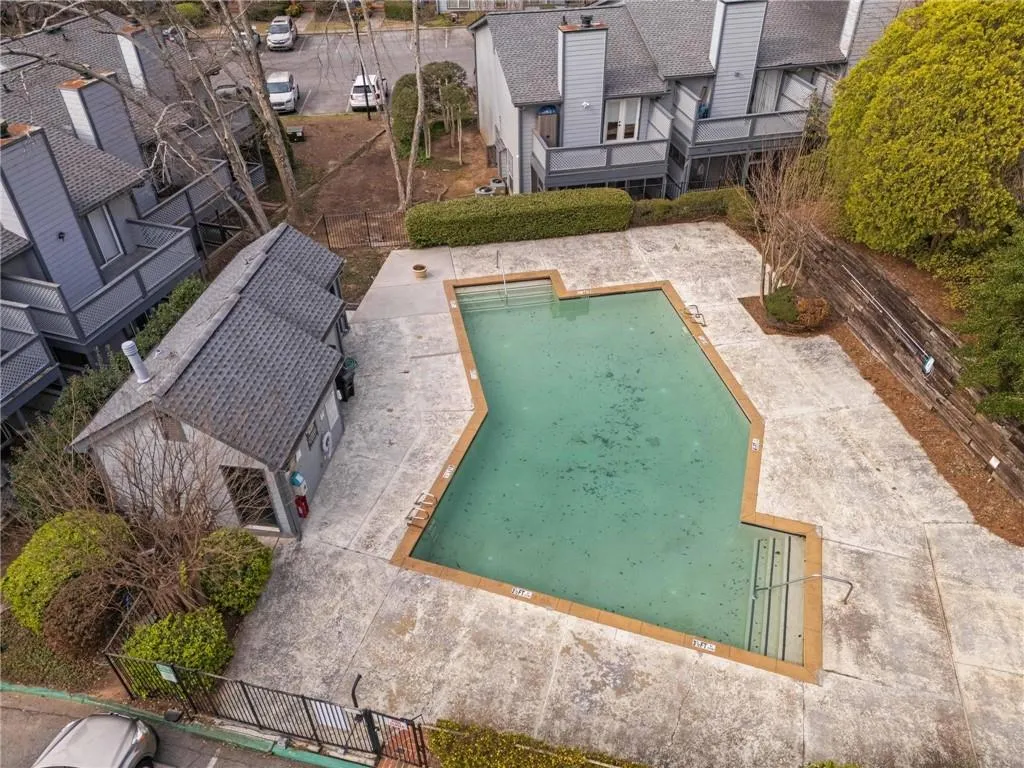 1176 Weatherstone Drive Ne, Atlanta, Georgia 30324, 2 Bedrooms Bedrooms, 0 ,2 BathroomsBathrooms,Residential,For Sale,1176 Weatherstone Drive Ne,7738681