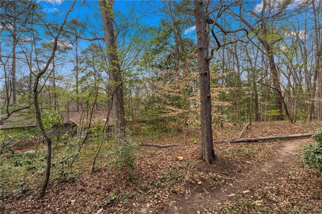 1176 Weatherstone Drive Ne, Atlanta, Georgia 30324, 2 Bedrooms Bedrooms, 0 ,2 BathroomsBathrooms,Residential,For Sale,1176 Weatherstone Drive Ne,7738681