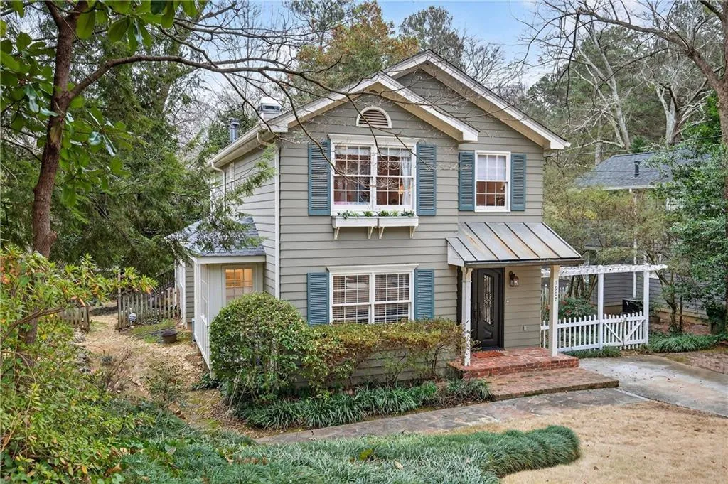 1907 Claremont Street Nw, Atlanta, Georgia 30318, 3 Bedrooms Bedrooms, 0 ,2 BathroomsBathrooms,Residential,For Sale,1907 Claremont Street Nw,7700753