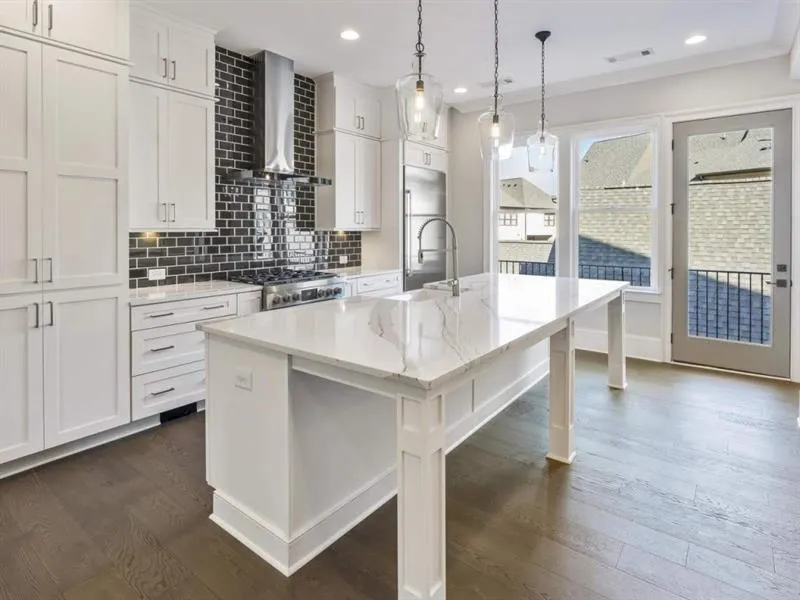 6613 Aria Boulevard Unit 121, Sandy Springs, Georgia 30328, 3 Bedrooms Bedrooms, ,4 BathroomsBathrooms,Residential,Sold,6613 Aria Boulevard Unit 121,6644629