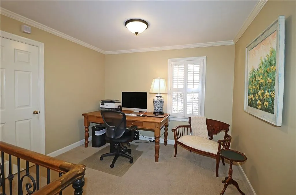 5656 River Oaks Place, Atlanta, Georgia 30327, 3 Bedrooms Bedrooms, ,2 BathroomsBathrooms,Residential,Sold,5656 River Oaks Place,6969607