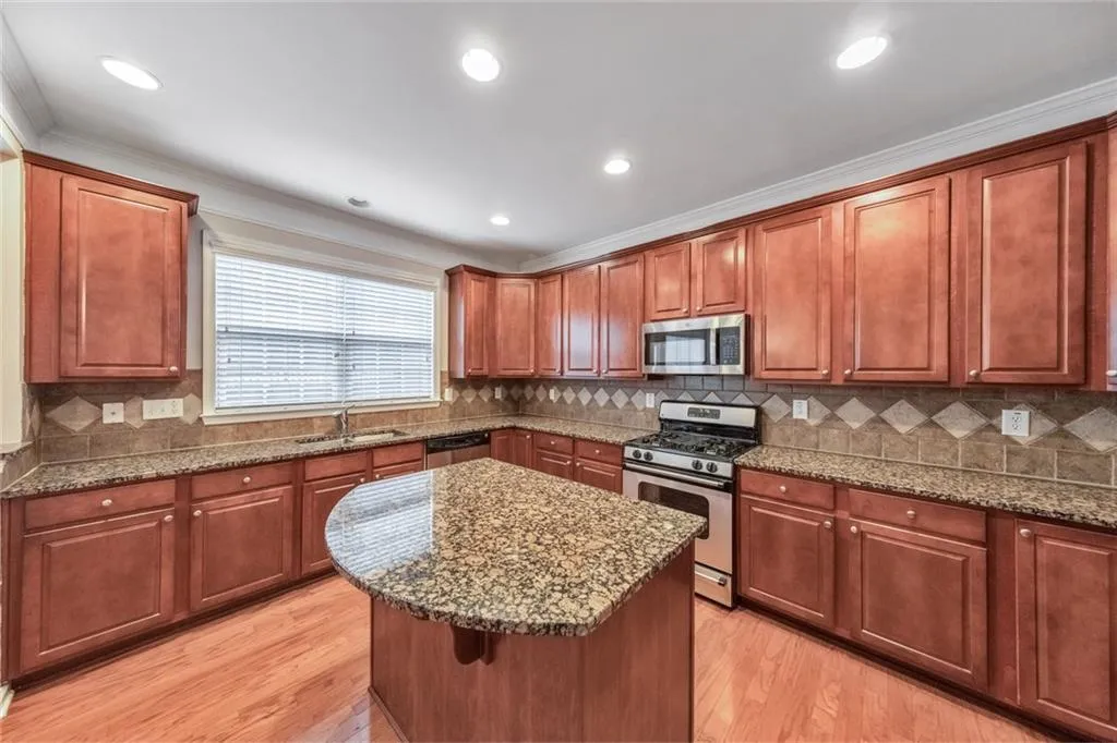 3363 Cumberland Club Drive Unit 16, Atlanta, Georgia 30339, 3 Bedrooms Bedrooms, 0 ,3 BathroomsBathrooms,Residential,For Sale,3363 Cumberland Club Drive Unit 16,7729560