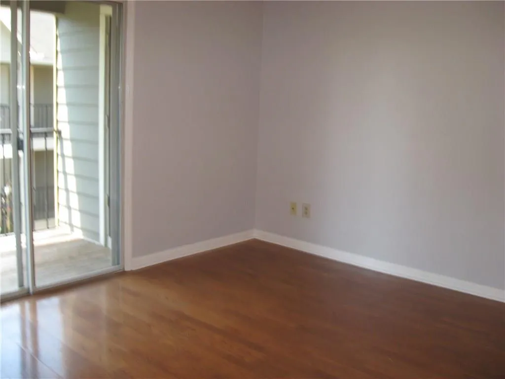 545 Granville Court Unit 545, Atlanta, Georgia 30328, 1 Bedroom Bedrooms, ,1 BathroomBathrooms,Residential,Sold,545 Granville Court Unit 545,5722868