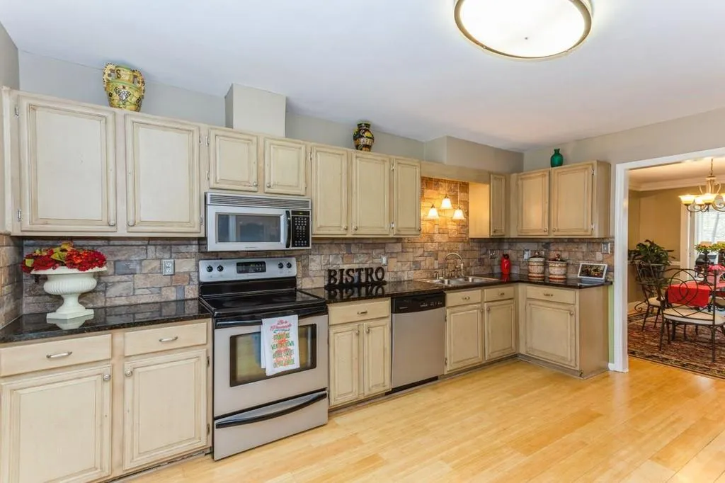 50 Huntington Place Drive, Atlanta, Georgia 30350, 3 Bedrooms Bedrooms, ,2 BathroomsBathrooms,Residential,Sold,50 Huntington Place Drive,6863447