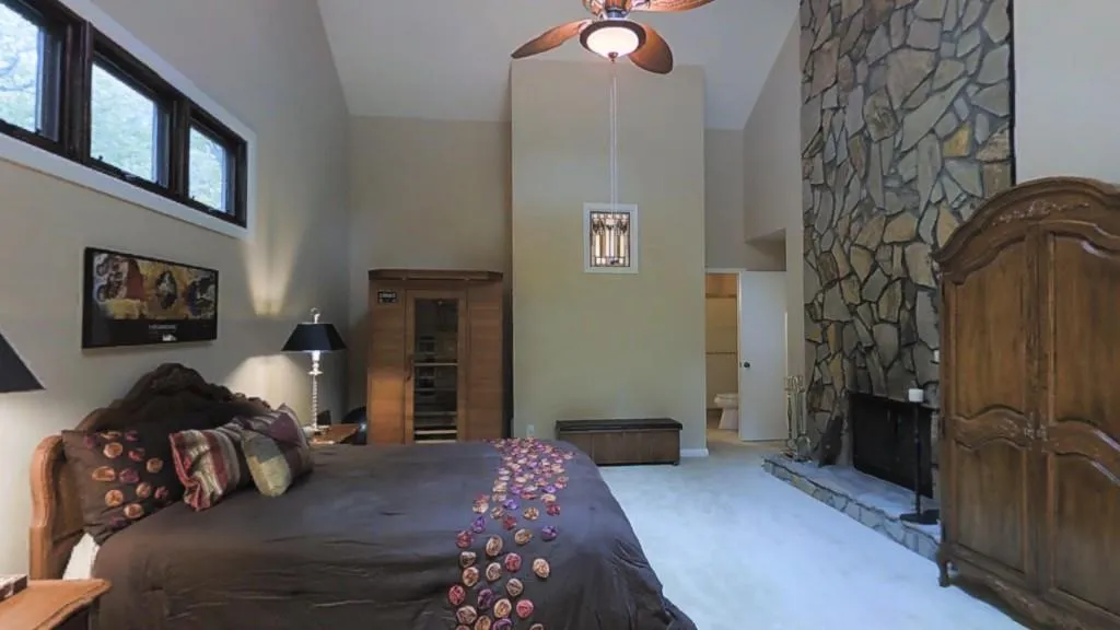 7335 Brandon Mill Road, Sandy Springs, Georgia 30328, 6 Bedrooms Bedrooms, ,3 BathroomsBathrooms,Residential,Sold,7335 Brandon Mill Road,5605167