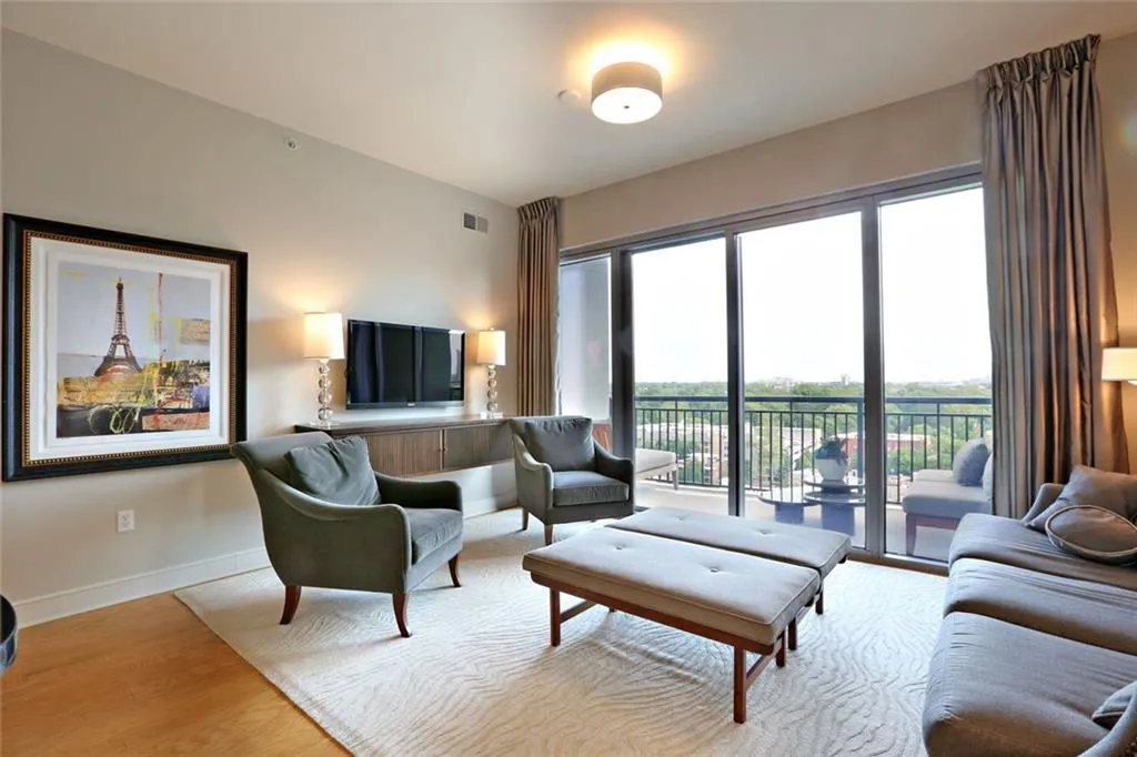 222 12th Street Ne Unit 1505, Atlanta, Georgia 30309, 2 Bedrooms Bedrooms, ,2 BathroomsBathrooms,Residential,Sold,222 12th Street Ne Unit 1505,5849580