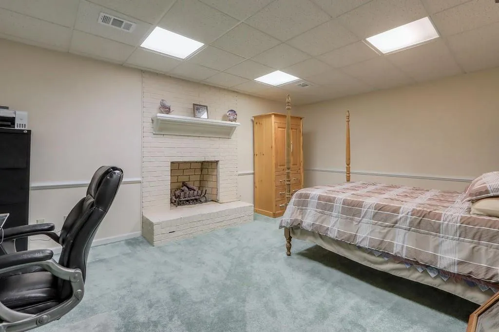 1775 Brandon Hall Drive, Sandy Springs, Georgia 30350, 5 Bedrooms Bedrooms, ,4 BathroomsBathrooms,Residential,Sold,1775 Brandon Hall Drive,6831040