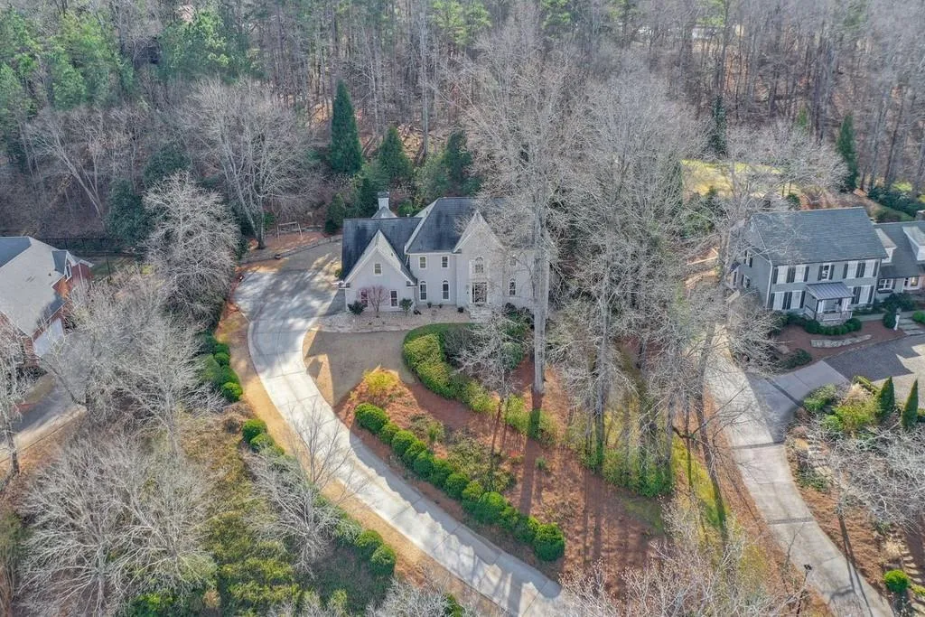 1775 Brandon Hall Drive, Sandy Springs, Georgia 30350, 5 Bedrooms Bedrooms, ,4 BathroomsBathrooms,Residential,Sold,1775 Brandon Hall Drive,6831040