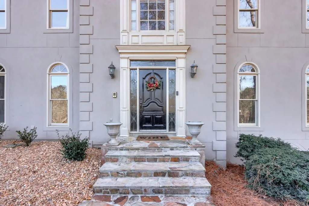 1775 Brandon Hall Drive, Sandy Springs, Georgia 30350, 5 Bedrooms Bedrooms, ,4 BathroomsBathrooms,Residential,Sold,1775 Brandon Hall Drive,6831040