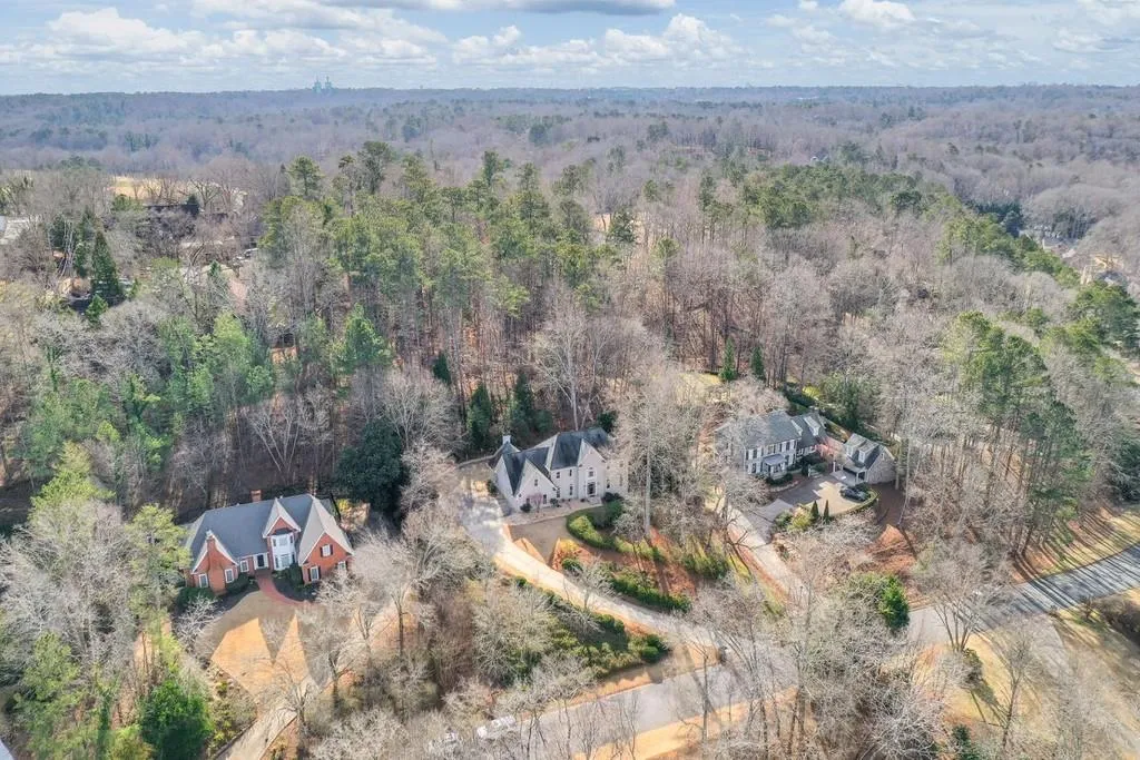 1775 Brandon Hall Drive, Sandy Springs, Georgia 30350, 5 Bedrooms Bedrooms, ,4 BathroomsBathrooms,Residential,Sold,1775 Brandon Hall Drive,6831040