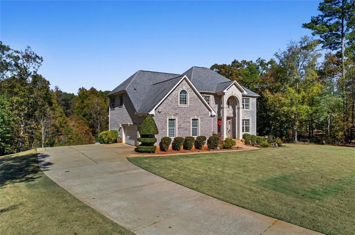 2202 Escalade Court, Conyers, Georgia 30094