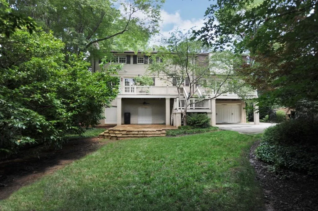 1370 Hanover West Drive, Atlanta, Georgia 30327, 4 Bedrooms Bedrooms, ,4 BathroomsBathrooms,Residential,For Sale,1370 Hanover West Drive,7628751