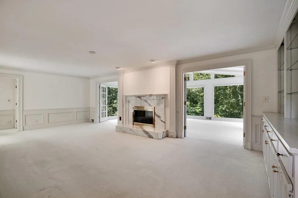 1545 Chevron Drive, Atlanta, Georgia 30350, 4 Bedrooms Bedrooms, ,4 BathroomsBathrooms,Residential,Sold,1545 Chevron Drive,6776899