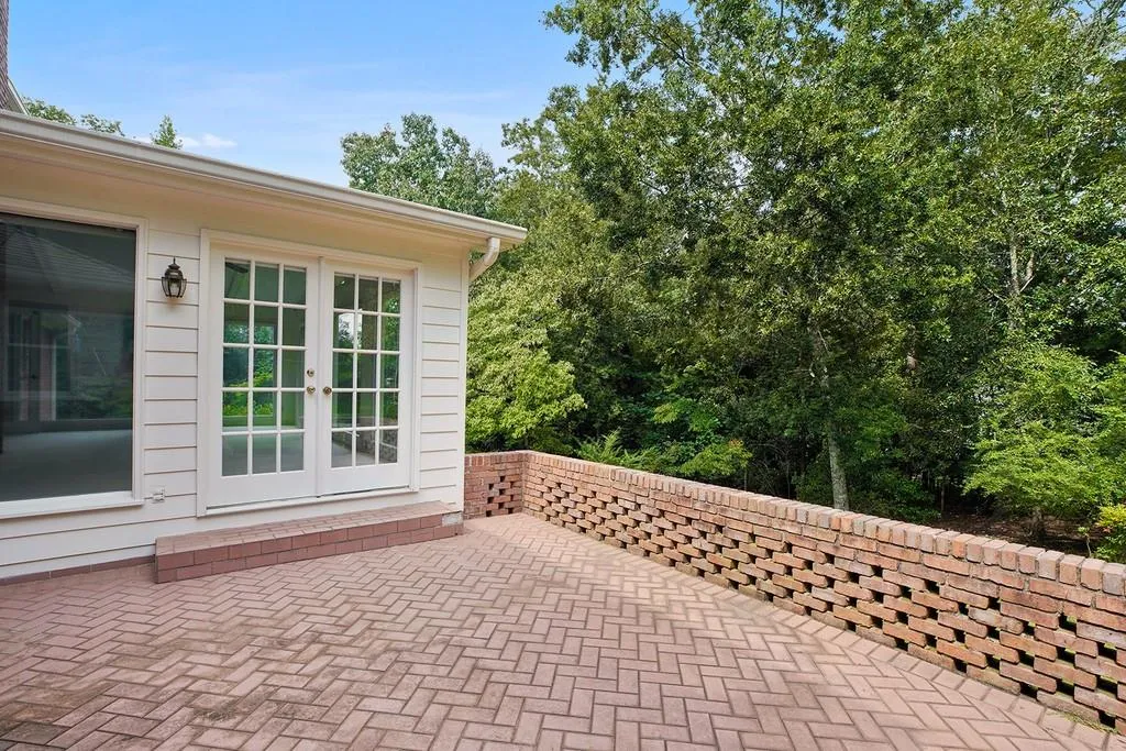 1545 Chevron Drive, Atlanta, Georgia 30350, 4 Bedrooms Bedrooms, ,4 BathroomsBathrooms,Residential,Sold,1545 Chevron Drive,6776899