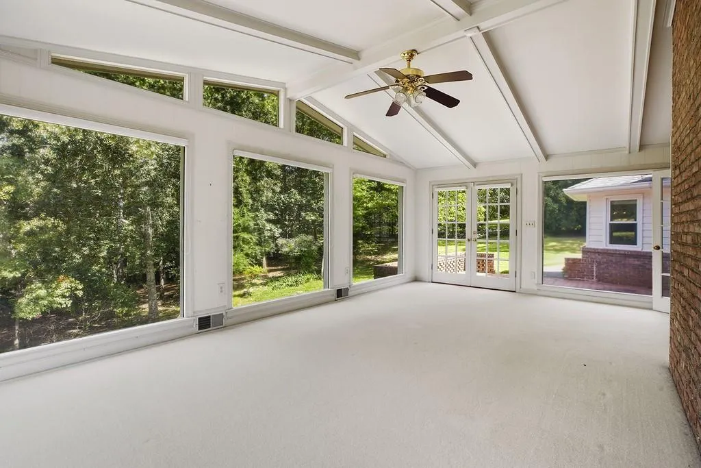1545 Chevron Drive, Atlanta, Georgia 30350, 4 Bedrooms Bedrooms, ,4 BathroomsBathrooms,Residential,Sold,1545 Chevron Drive,6776899