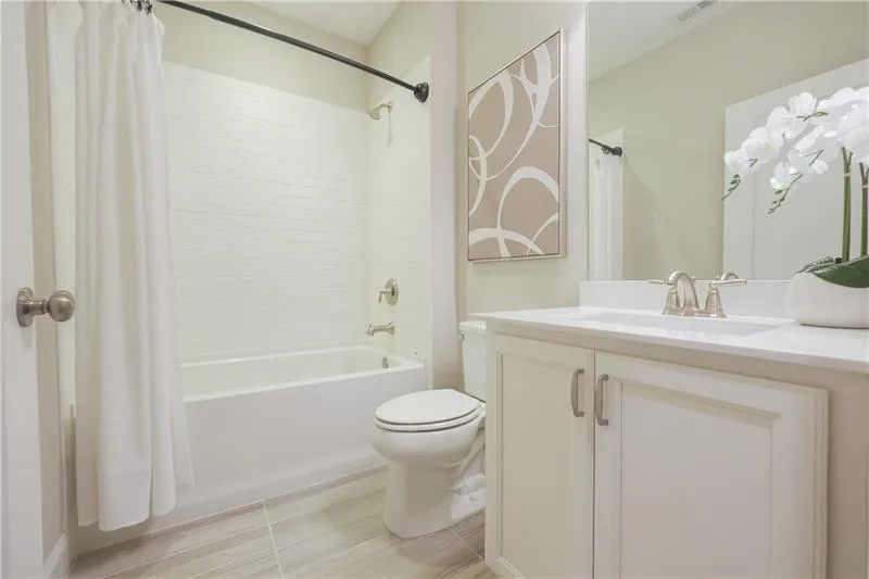 5836 Sandy Springs Circle, Sandy Springs, Georgia 30328, 3 Bedrooms Bedrooms, ,4 BathroomsBathrooms,Residential,For Sale,5836 Sandy Springs Circle,7637002