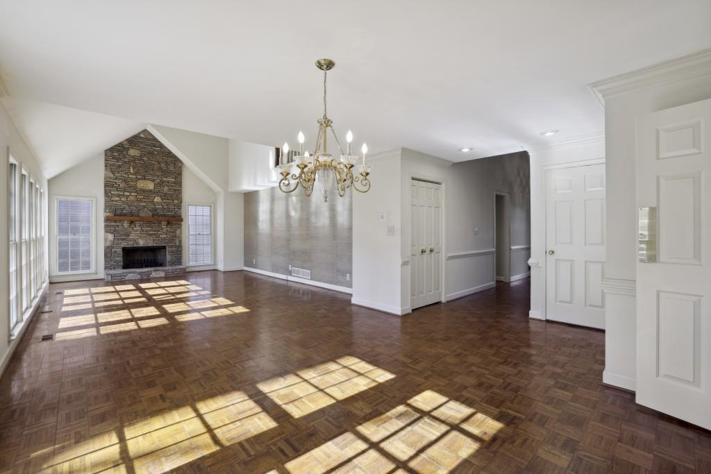 7460 Talbot Colony, Sandy Springs, Georgia 30328, 3 Bedrooms Bedrooms, ,3 BathroomsBathrooms,Residential,For Sale,7460 Talbot Colony,7329607