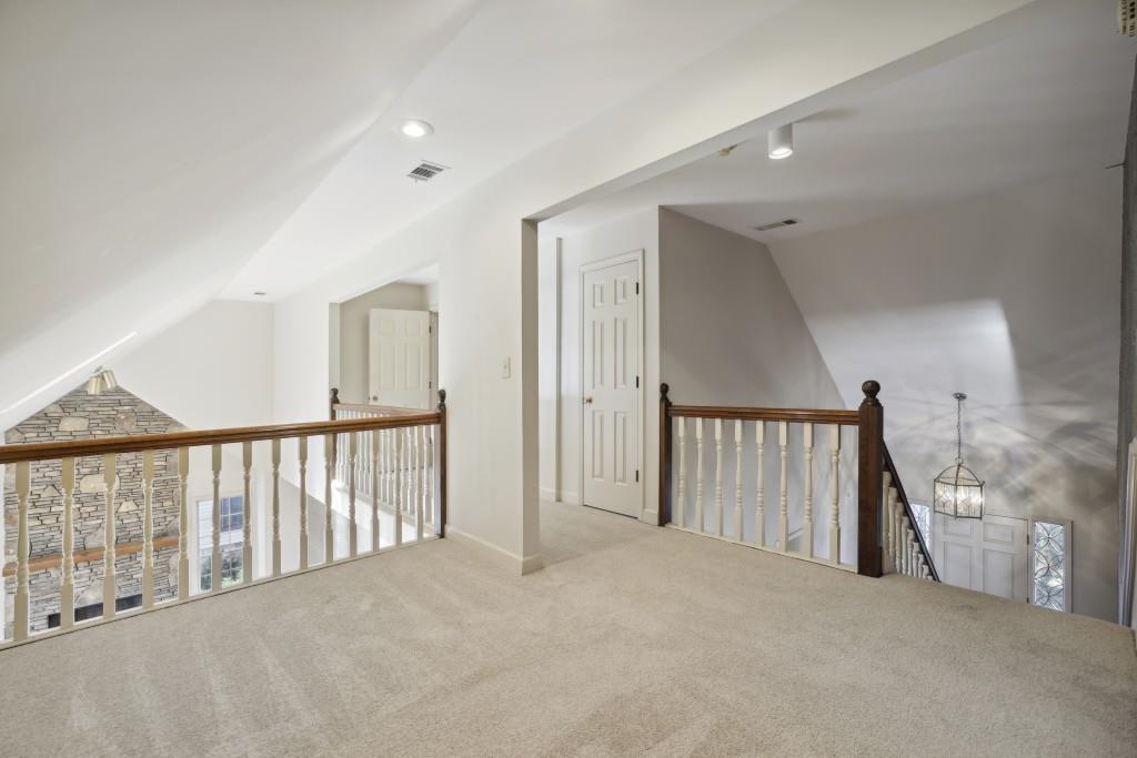 7460 Talbot Colony, Sandy Springs, Georgia 30328, 3 Bedrooms Bedrooms, ,3 BathroomsBathrooms,Residential,For Sale,7460 Talbot Colony,7329607