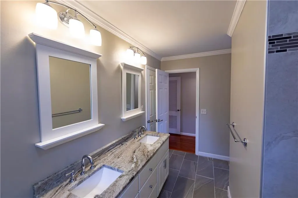 5820 Brookgreen Road Ne, Sandy Springs, Georgia 30328, 4 Bedrooms Bedrooms, ,3 BathroomsBathrooms,Residential,Sold,5820 Brookgreen Road Ne,6681035