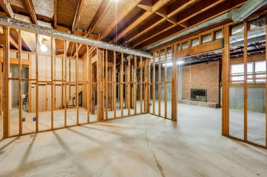 5000 Willow Bluff Drive, Sandy Springs, Georgia 30350, 4 Bedrooms Bedrooms, ,4 BathroomsBathrooms,Residential,Sold,5000 Willow Bluff Drive,7139571