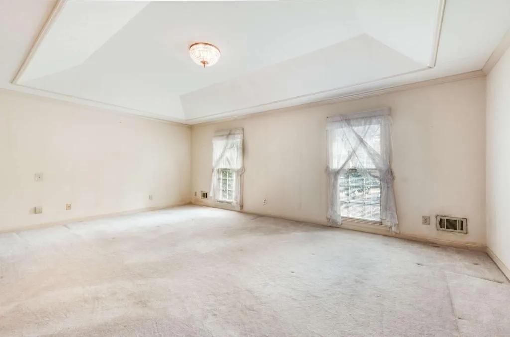 5000 Willow Bluff Drive, Sandy Springs, Georgia 30350, 4 Bedrooms Bedrooms, ,4 BathroomsBathrooms,Residential,Sold,5000 Willow Bluff Drive,7139571