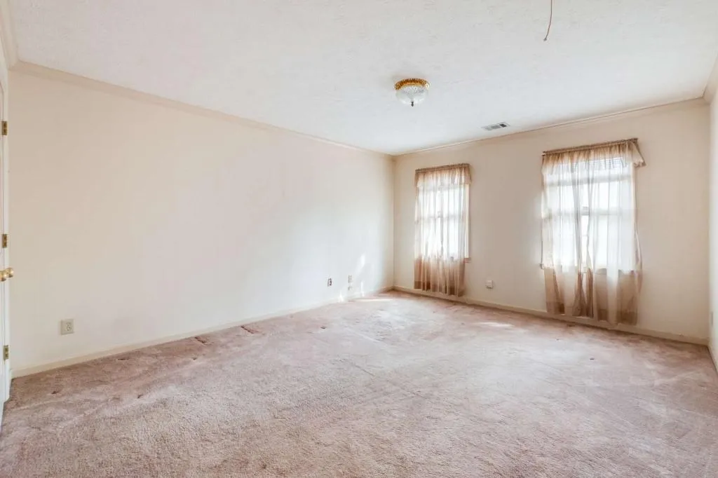 5000 Willow Bluff Drive, Sandy Springs, Georgia 30350, 4 Bedrooms Bedrooms, ,4 BathroomsBathrooms,Residential,Sold,5000 Willow Bluff Drive,7139571