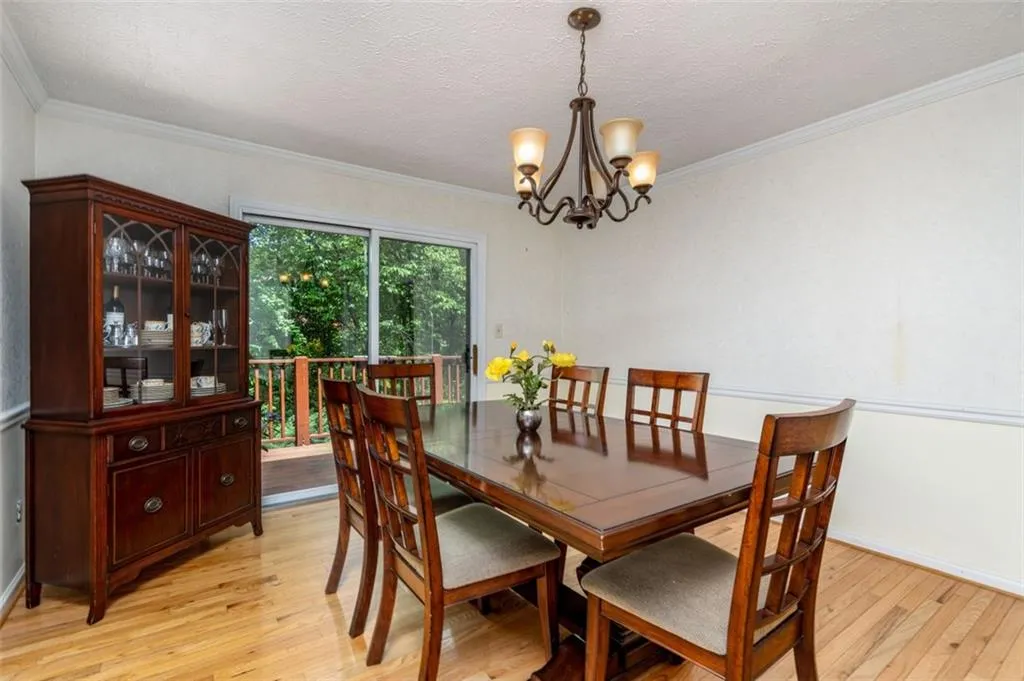 277 The South Chace Unit 277, Atlanta, Georgia 30328, 3 Bedrooms Bedrooms, ,2 BathroomsBathrooms,Residential,Sold,277 The South Chace Unit 277,6886165