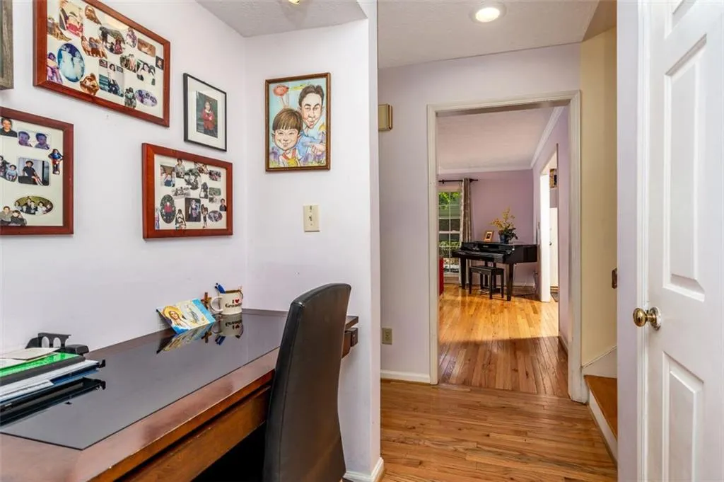 277 The South Chace Unit 277, Atlanta, Georgia 30328, 3 Bedrooms Bedrooms, ,2 BathroomsBathrooms,Residential,Sold,277 The South Chace Unit 277,6886165