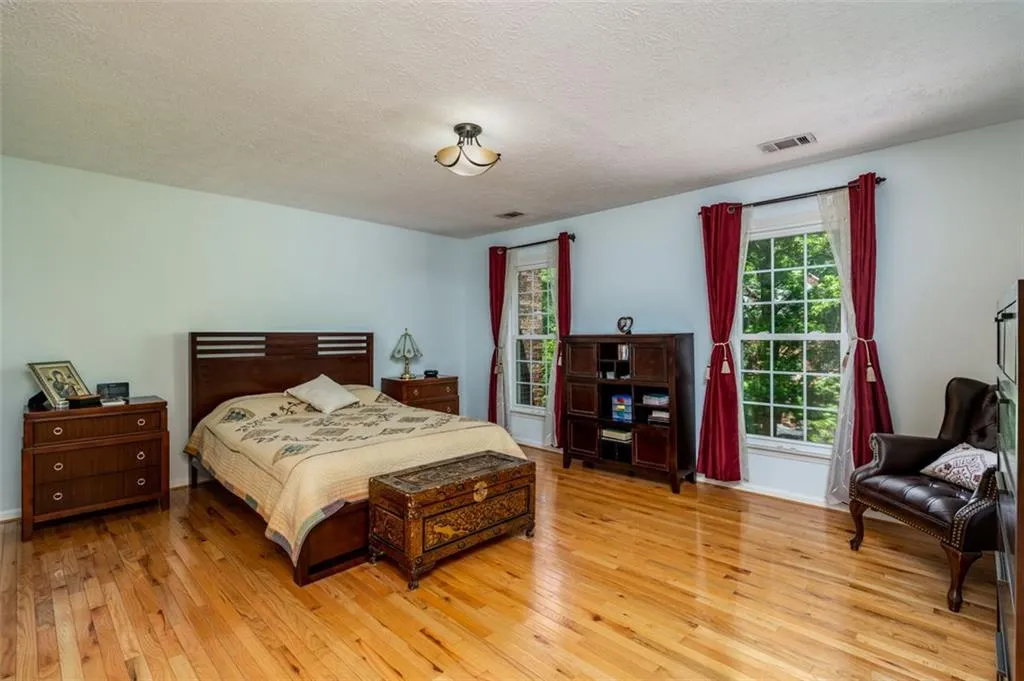 277 The South Chace Unit 277, Atlanta, Georgia 30328, 3 Bedrooms Bedrooms, ,2 BathroomsBathrooms,Residential,Sold,277 The South Chace Unit 277,6886165