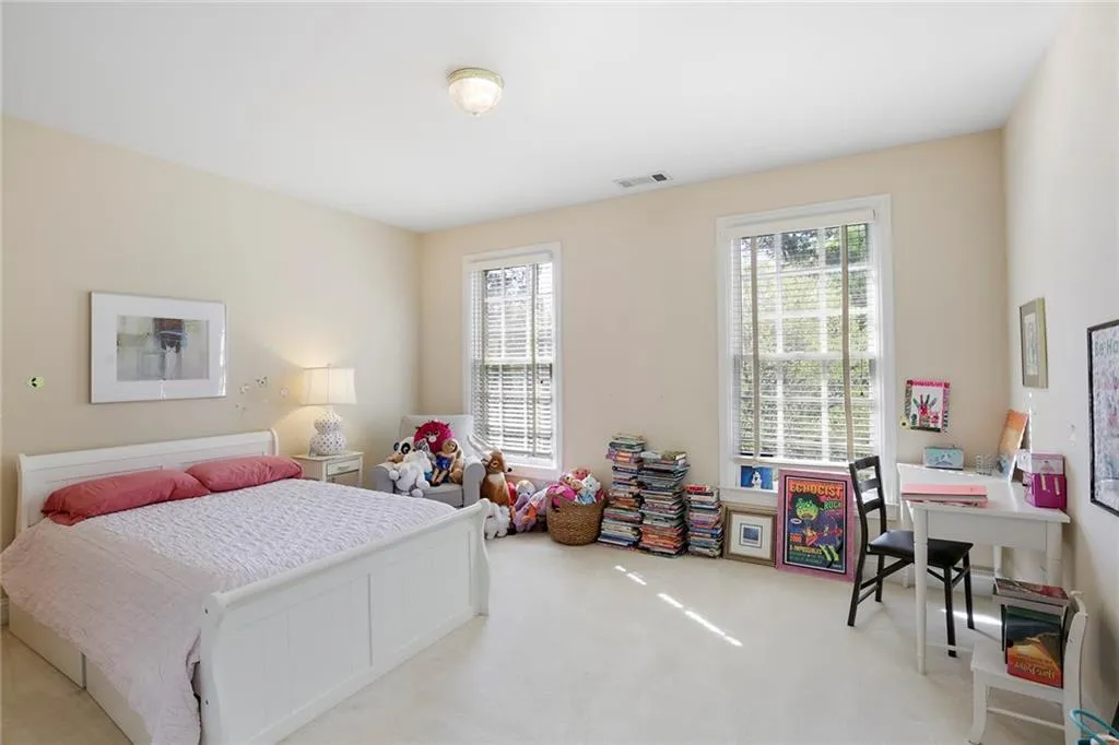 3503 Greenwood Close, Sandy Springs, Georgia 30319, 5 Bedrooms Bedrooms, ,5 BathroomsBathrooms,Residential,Sold,3503 Greenwood Close,7196327