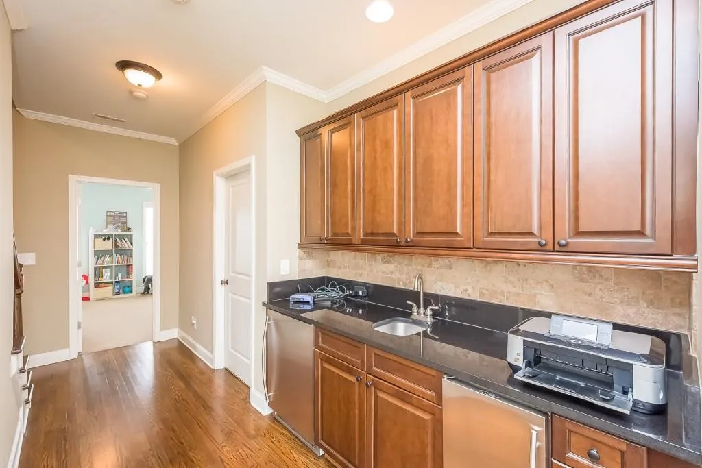 682 Lockton Place Unit 682, Sandy Springs, Georgia 30342, 4 Bedrooms Bedrooms, ,4 BathroomsBathrooms,Residential,Sold,682 Lockton Place Unit 682,5657863