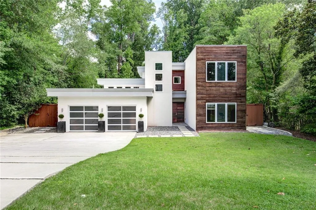 575 Windsor Parkway, Atlanta, Georgia 30342, 4 Bedrooms Bedrooms, ,4 BathroomsBathrooms,Residential,Sold,575 Windsor Parkway,6745104