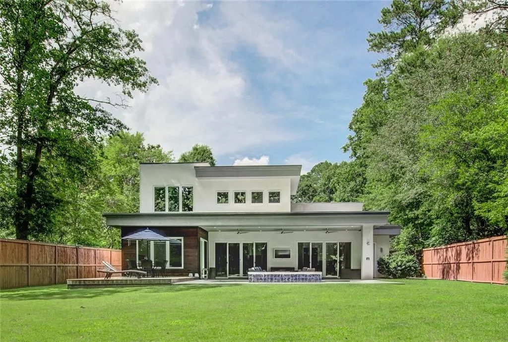 575 Windsor Parkway, Atlanta, Georgia 30342, 4 Bedrooms Bedrooms, ,4 BathroomsBathrooms,Residential,Sold,575 Windsor Parkway,6745104