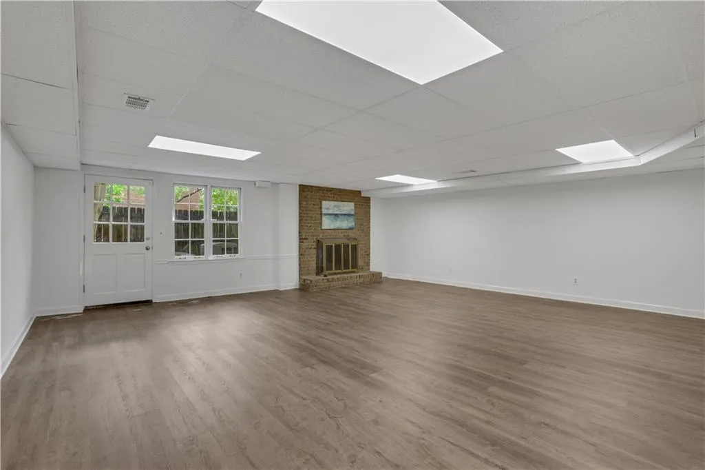 7590 Hunters Woods Drive, Sandy Springs, Georgia 30350, 4 Bedrooms Bedrooms, ,3 BathroomsBathrooms,Residential,Sold,7590 Hunters Woods Drive,7451860 7590 Hunters Woods Drive, Sandy Springs, Georgia 30350, 4 Bedrooms Bedrooms, ,3 BathroomsBathrooms,Residential,Sold,7590 Hunters Woods Drive,7451860