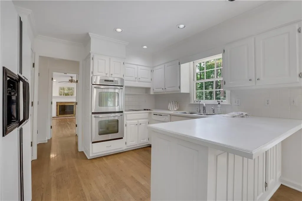 7590 Hunters Woods Drive, Sandy Springs, Georgia 30350, 4 Bedrooms Bedrooms, ,3 BathroomsBathrooms,Residential,Sold,7590 Hunters Woods Drive,7451860 7590 Hunters Woods Drive, Sandy Springs, Georgia 30350, 4 Bedrooms Bedrooms, ,3 BathroomsBathrooms,Residential,Sold,7590 Hunters Woods Drive,7451860