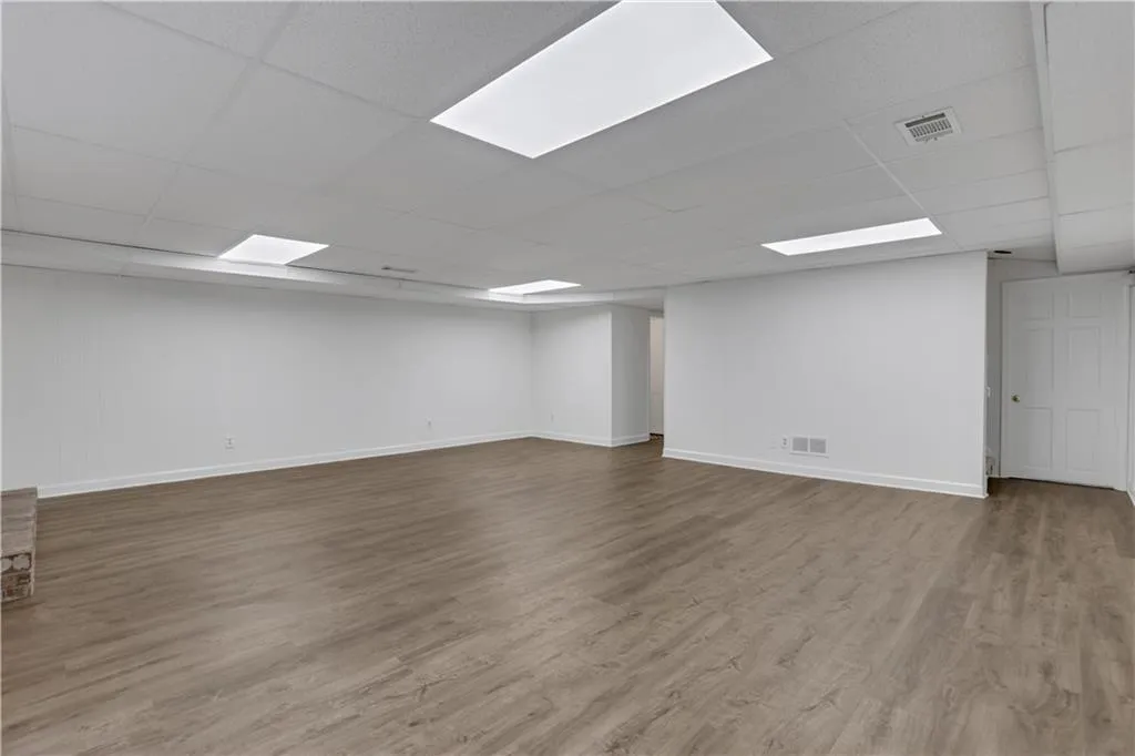 7590 Hunters Woods Drive, Sandy Springs, Georgia 30350, 4 Bedrooms Bedrooms, ,3 BathroomsBathrooms,Residential,Sold,7590 Hunters Woods Drive,7451860 7590 Hunters Woods Drive, Sandy Springs, Georgia 30350, 4 Bedrooms Bedrooms, ,3 BathroomsBathrooms,Residential,Sold,7590 Hunters Woods Drive,7451860