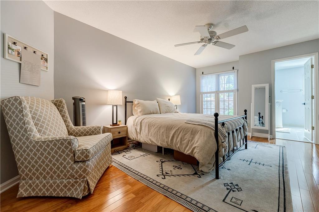 913 Garden Court, Sandy Springs, Georgia 30328, 2 Bedrooms Bedrooms, ,2 BathroomsBathrooms,Residential,Sold,913 Garden Court,7284862