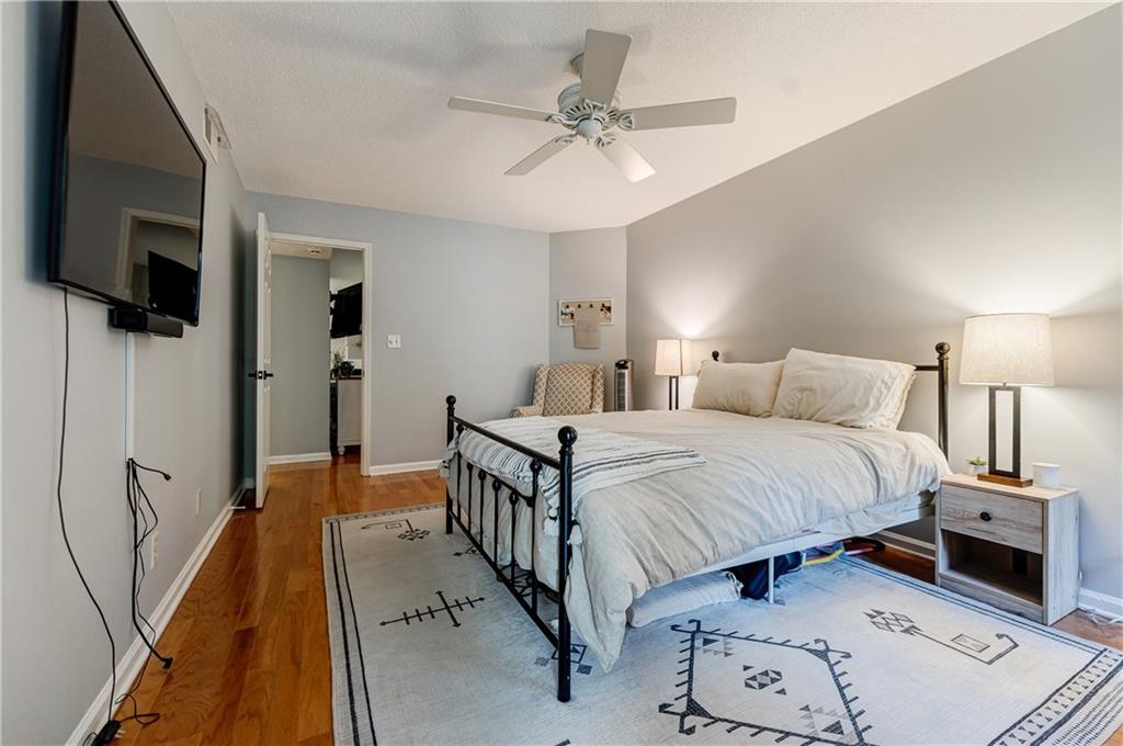 913 Garden Court, Sandy Springs, Georgia 30328, 2 Bedrooms Bedrooms, ,2 BathroomsBathrooms,Residential,Sold,913 Garden Court,7284862