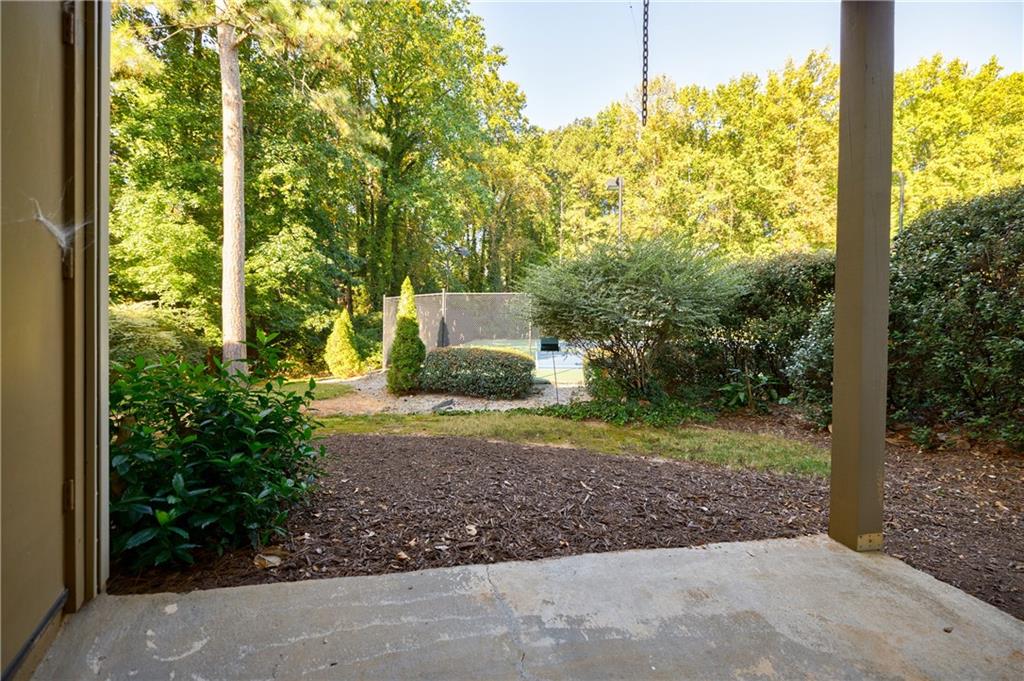 913 Garden Court, Sandy Springs, Georgia 30328, 2 Bedrooms Bedrooms, ,2 BathroomsBathrooms,Residential,Sold,913 Garden Court,7284862