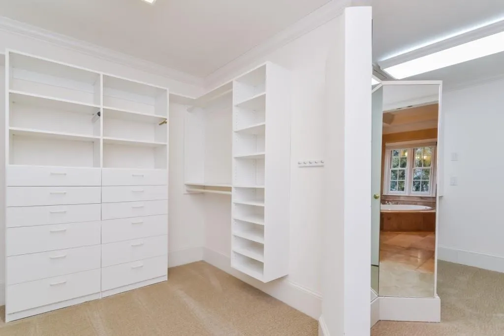 115 Green Falls Point, Sandy Springs, Georgia 30350, 6 Bedrooms Bedrooms, ,5 BathroomsBathrooms,Residential,Sold,115 Green Falls Point,5658574