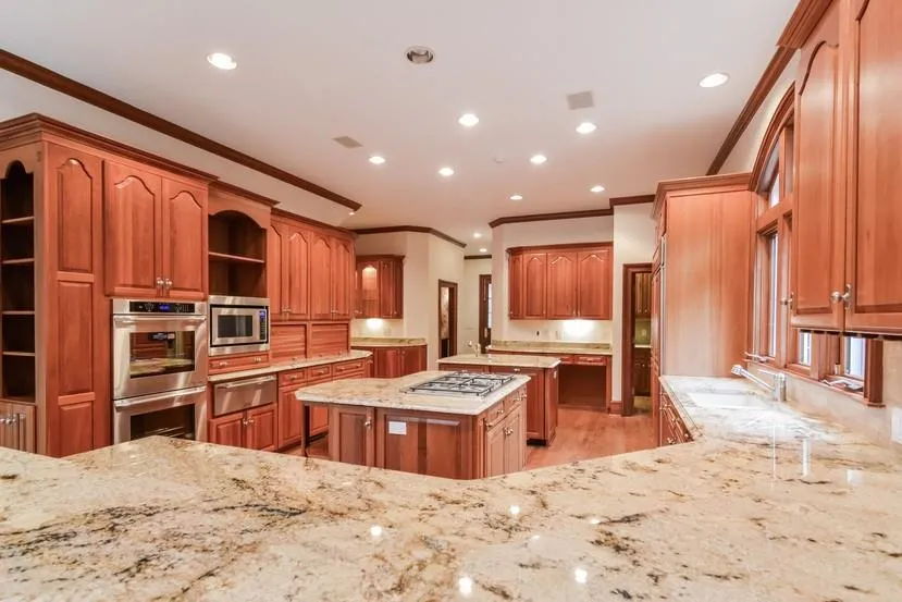 115 Green Falls Point, Sandy Springs, Georgia 30350, 6 Bedrooms Bedrooms, ,5 BathroomsBathrooms,Residential,Sold,115 Green Falls Point,5658574