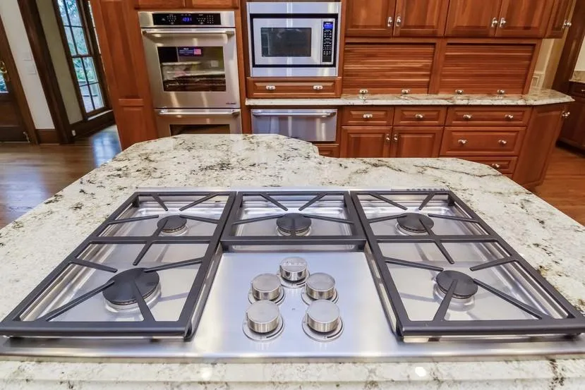 115 Green Falls Point, Sandy Springs, Georgia 30350, 6 Bedrooms Bedrooms, ,5 BathroomsBathrooms,Residential,Sold,115 Green Falls Point,5658574