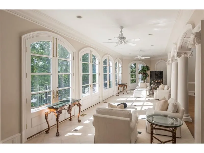 125 Wilderbluff Court, Sandy Springs, Georgia 30328, 6 Bedrooms Bedrooms, ,6 BathroomsBathrooms,Residential,Sold,125 Wilderbluff Court,5928654