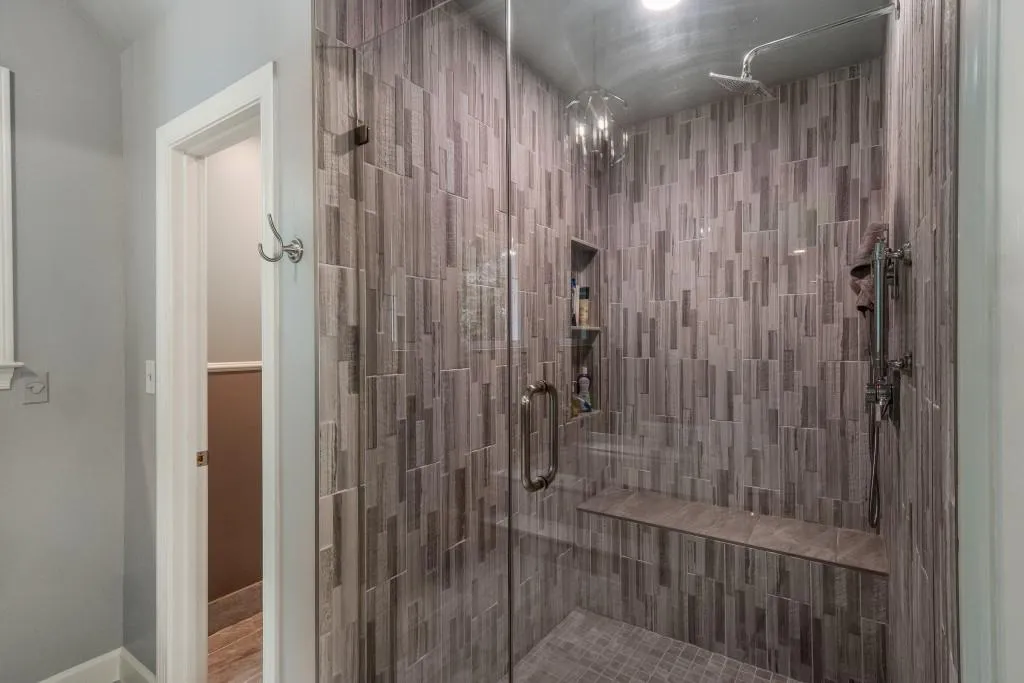 815 Marseilles Drive, Sandy Springs, Georgia 30327, 5 Bedrooms Bedrooms, ,4 BathroomsBathrooms,Residential,Sold,815 Marseilles Drive,7239825