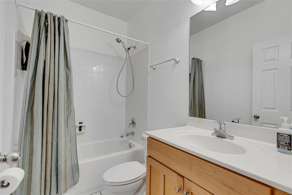 1200 Wing Street Unit 15, Sandy Springs, Georgia 30350, 3 Bedrooms Bedrooms, ,3 BathroomsBathrooms,Residential,Sold,1200 Wing Street Unit 15,7298320