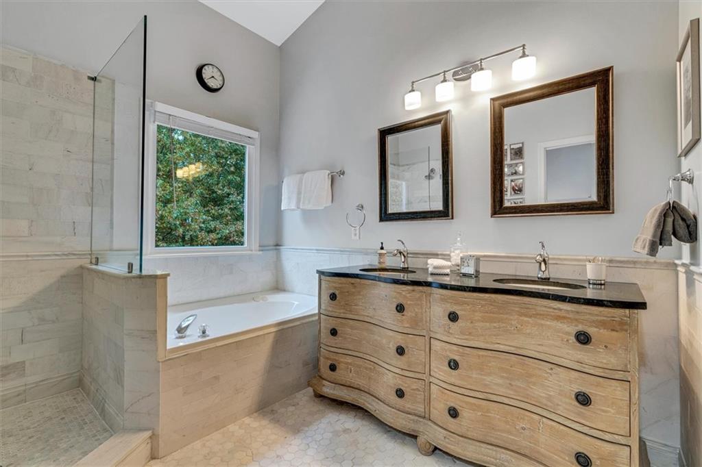 1200 Wing Street Unit 15, Sandy Springs, Georgia 30350, 3 Bedrooms Bedrooms, ,3 BathroomsBathrooms,Residential,Sold,1200 Wing Street Unit 15,7298320